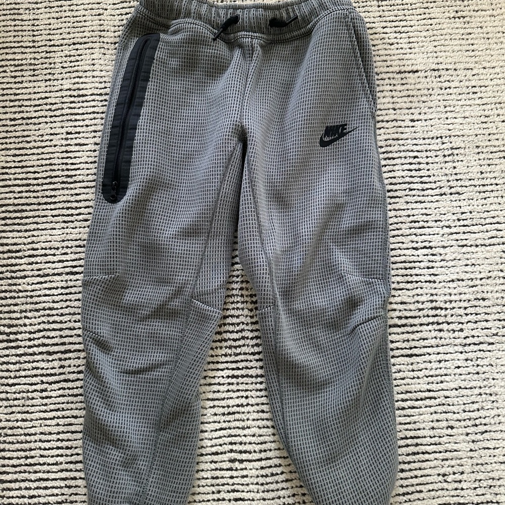 Nike Kids Gray Jogger Pants